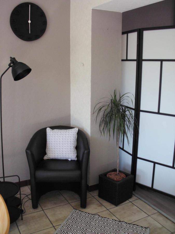 Studio 2 Pers Tourisme Et Business Namur Exterior photo